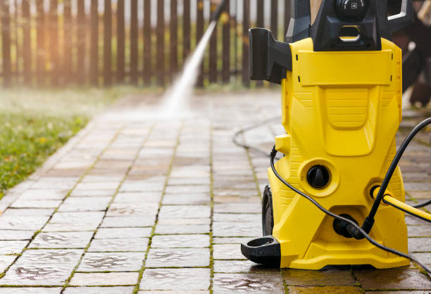 Spring Cleaning in Salem Lakes, WI