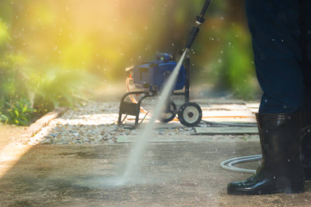 Best Soft Washing  in Salem Lakes, WI